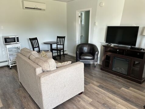 South Suite